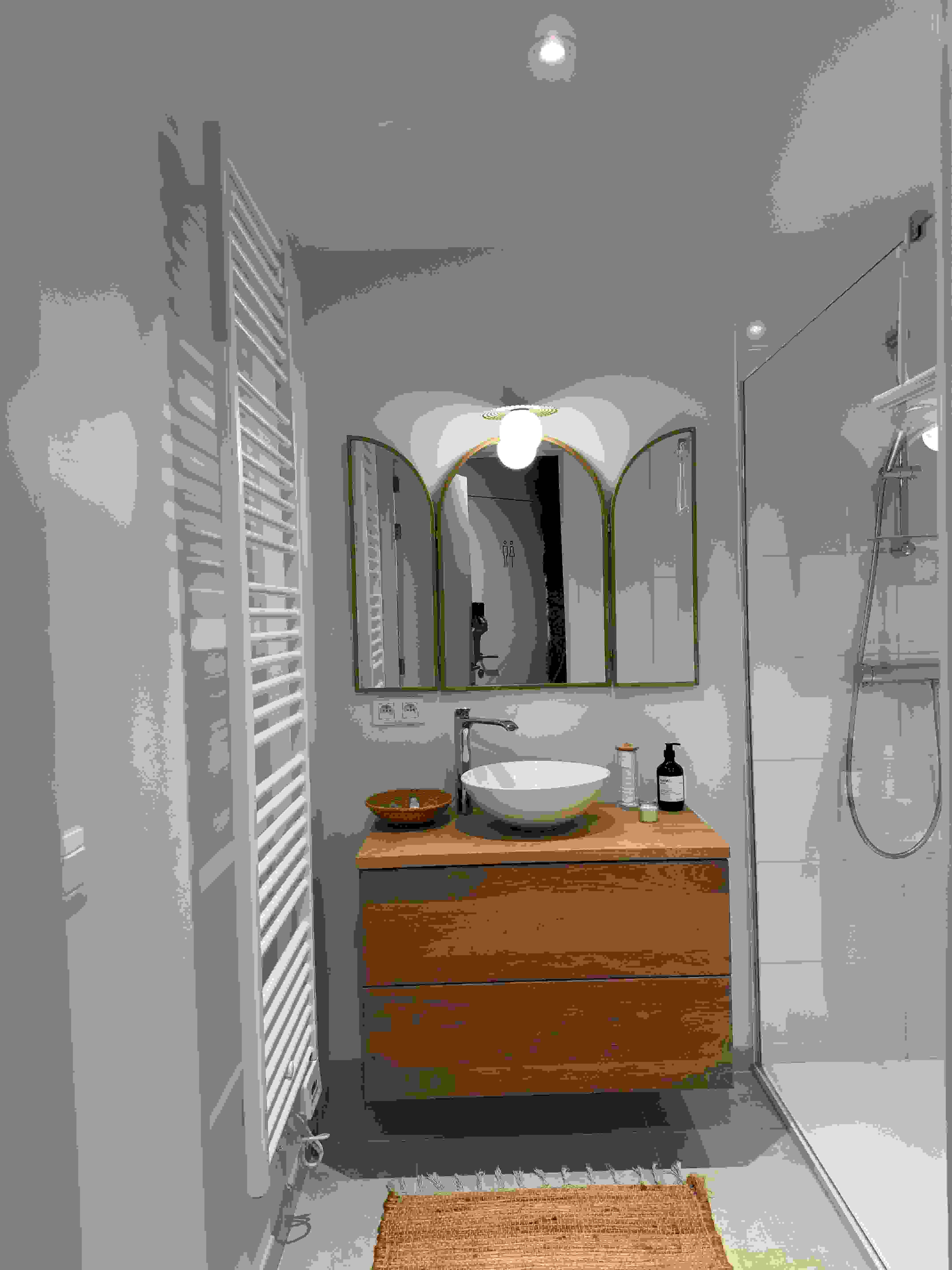 Bathroom vanity and mirror